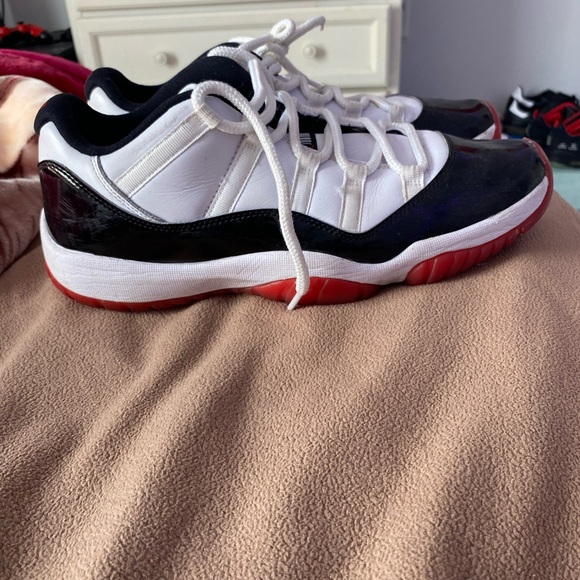 Jordan 11 Concord lows - Picture 3 of 3